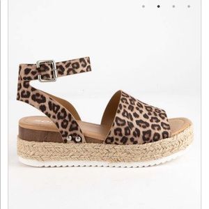 Soda leopard espadrille flats